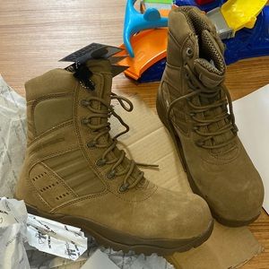 Tactical Research Boots (Size 7.5) TR536CT New